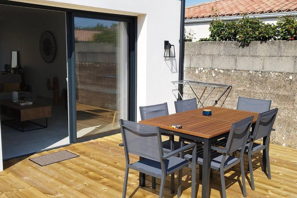 סן-ז'יל-קרואה-דה-וי Maison 3 Chbres 3 Etoiles St Gilles X De Vie מראה חיצוני תמונה